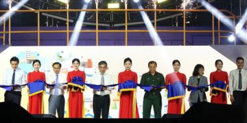 TP.HCM khai mạc Tuần lễ 'Khỏe để xây dựng và bảo vệ Tổ quốc' năm 2025 - 1