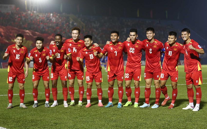 Việt Nam tạm vững ngôi nhì bảng sau chiến thắng 3-1 trước Nepal - 1