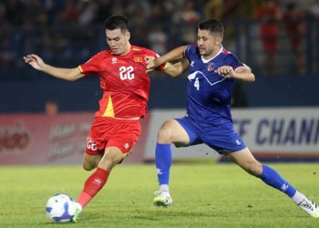 Việt Nam tạm vững ngôi nhì bảng sau chiến thắng 3-1 trước Nepal - 2