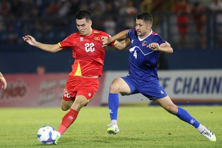 Việt Nam tạm vững ngôi nhì bảng sau chiến thắng 3-1 trước Nepal - 2