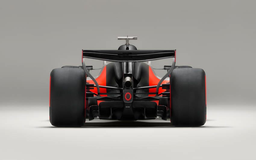 Audi R26 concept với phối màu titan – carbon – đỏ Audi, thiết kế hướng F1. - 2