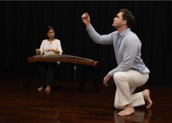 'Bulle' - Cuộc gặp giữa kịch đương đại Pháp và âm thanh đàn tranh Việt