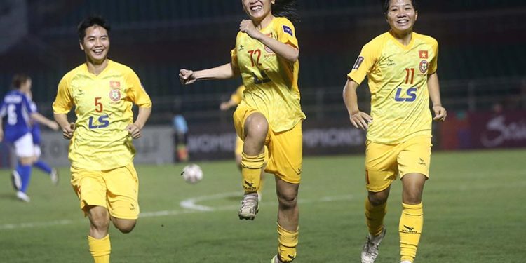Chiến thắng kịch tính HCMC Women’s FC giành 3 điểm trước Lion City Sailors - 1
