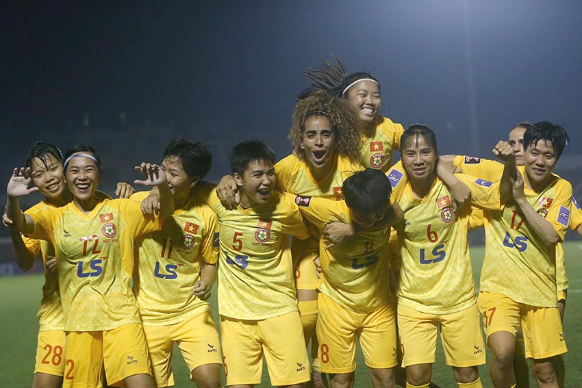 Chiến thắng kịch tính HCMC Women’s FC giành 3 điểm trước Lion City Sailors - 2