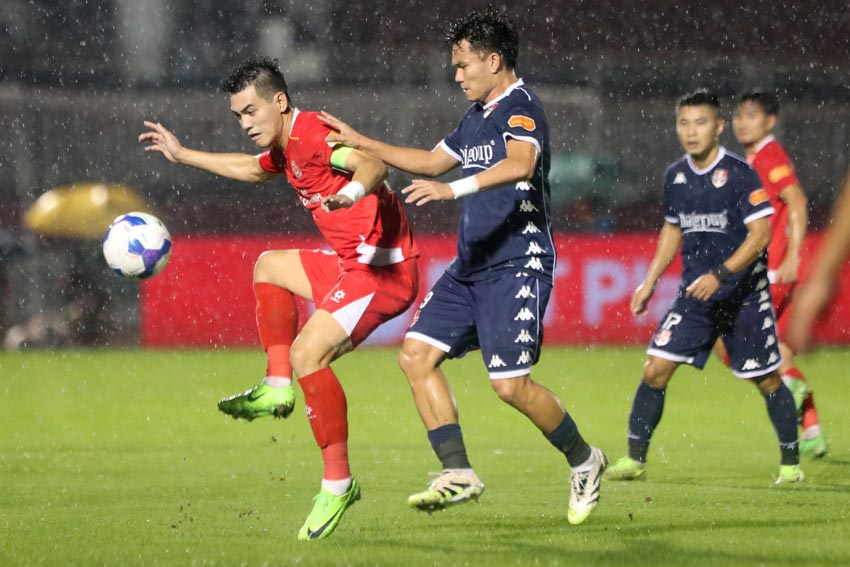 CLB Hải Phòng xuất sắc lội ngược dòng thắng CATPHCM - 1