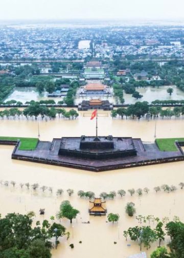 Mưa bão và ngập lụt đô thị