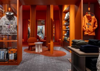 Napapijri Milan: Một khoảng tĩnh giữa thành phố không ngủ