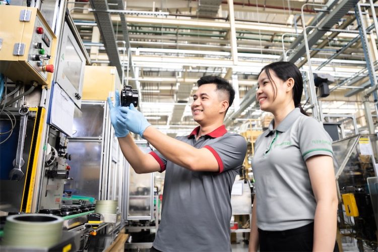 Schaeffler tiếp tục duy trì vị trí thứ 23 trong Top 100 Nơi làm việc tốt nhất Việt Nam - khối Doanh Nghiệp Vừa