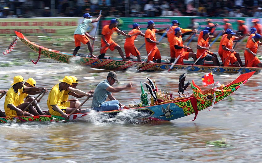 Sức sống mãnh liệt lễ hội Óoc Om Bóc, dậy sóng Maspéro - Đua ghe ngo Khmer - 7