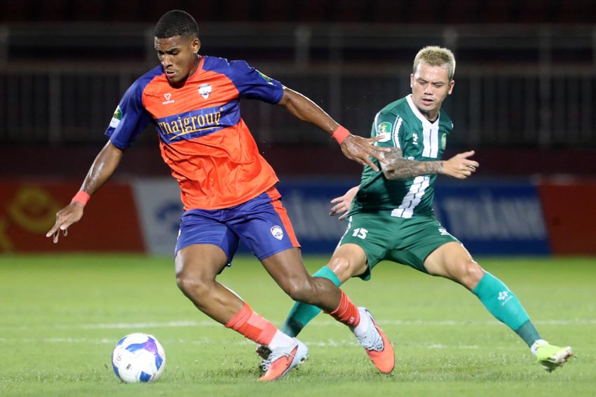 TTĐN thắng nhờ tinh thần quyết chiến, nhưng “cơn khát” tiền đạo vẫn chưa dứt - 1