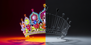 Khi chiếc vương miện trở thành tấm gương soi mặt trái của xã hội hiện đại