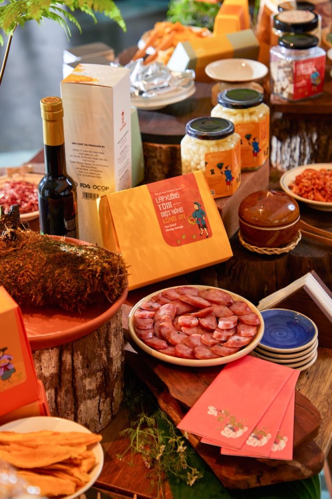 Mùi Vị Quê Nhà kể chuyện Tết Việt