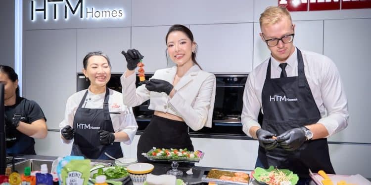 HTM Home với chiến lược kiến tạo một chuẩn mực sống mới tại Việt Nam_Hoa hậu - Doanh nhân Nykky Đỗ trải nghiệm Live Cooking Show tại không gian trưng bày thương hiệu bếp Franke