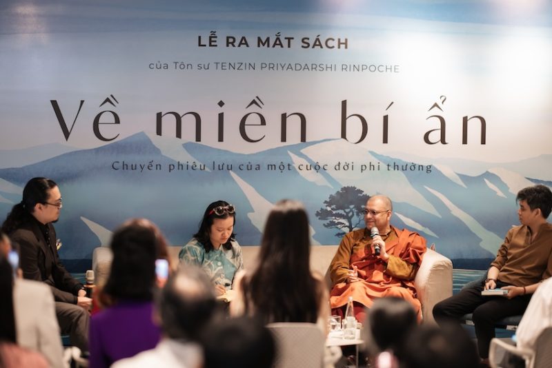 Sự kiện ra mắt sách Về miền bí ẩn - Một quyển sách của Nhã Nam và Tam Sơn fashion