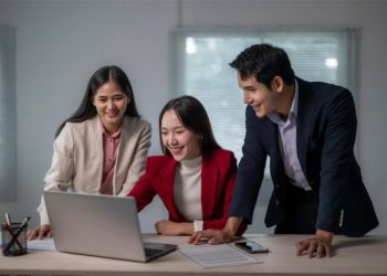 5 xu hướng nhân sự định hình thị trường lao động 2025