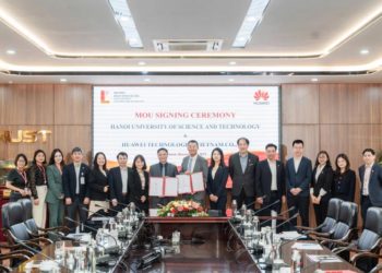 Lễ ký kết hợp tác giữa ĐH Bách khoa Hà Nội và Huawei Việt Nam về chuyển đổi số và đào tạo nhân lực ICT