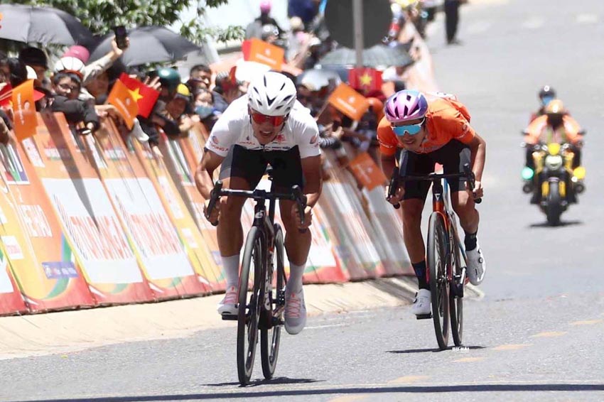 Đội tuyển Xe đạp Việt Nam lên đường tham dự SEA Games 33: Quyết tâm chinh phục HCV Đồng đội Đồng hàng Nam! - 4