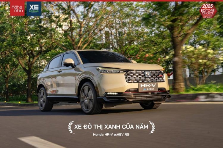 Honda HR-V e:HEV RS phiên bản hybrid trong không gian đô thị Việt Nam - 2