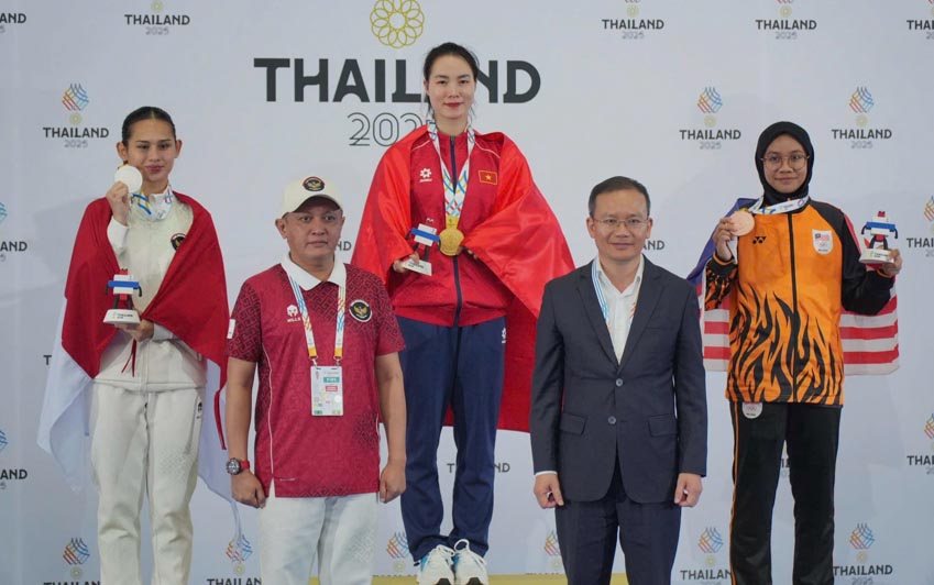 Karate Việt Nam đón “Bão Vàng” lập Hat-trick thắng lợi - 2