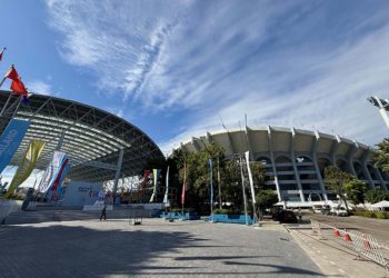 Một ngày dạo quanh khu vực chung quanh sân Rajamangala - 8