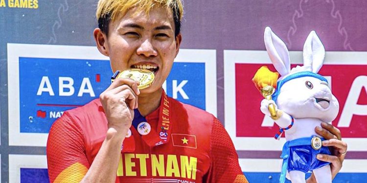 Xe đạp Việt Nam tại SEA Games 33: "Cánh én" Nguyễn Thị Thật không thể kéo cả mùa xuân - 2