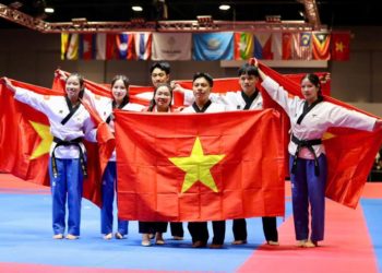 Taekwondo và Bơi lội có Vàng ngày đầu tiên - 1