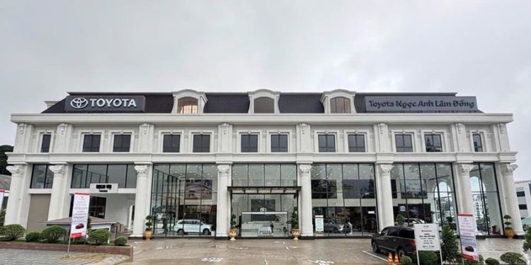 Đại lý Toyota Ngọc Anh Lâm Đồng khai trương với khu trưng bày và xưởng dịch vụ hiện đại - 2