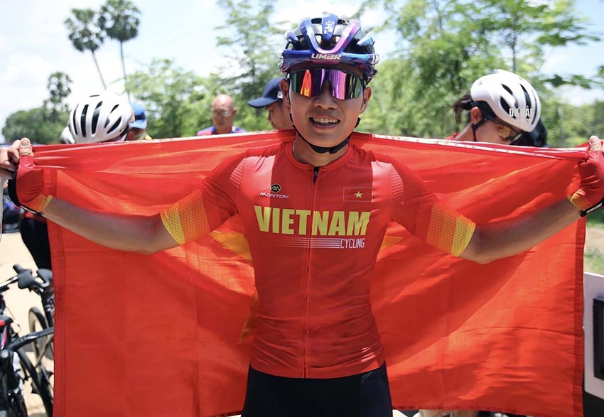 Tuyển xe đạp nữ tăng tốc trước giờ lên đường sang Thái Lan - 1