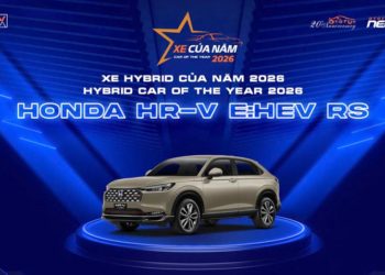 Honda HR-V e:HEV RS và Honda City G tại lễ trao giải Xe của năm 2026 do Otofun tổ chức
