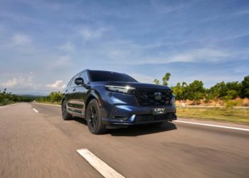 Showroom Honda Việt Nam với xe máy và ô tô trưng bày cuối năm 2025