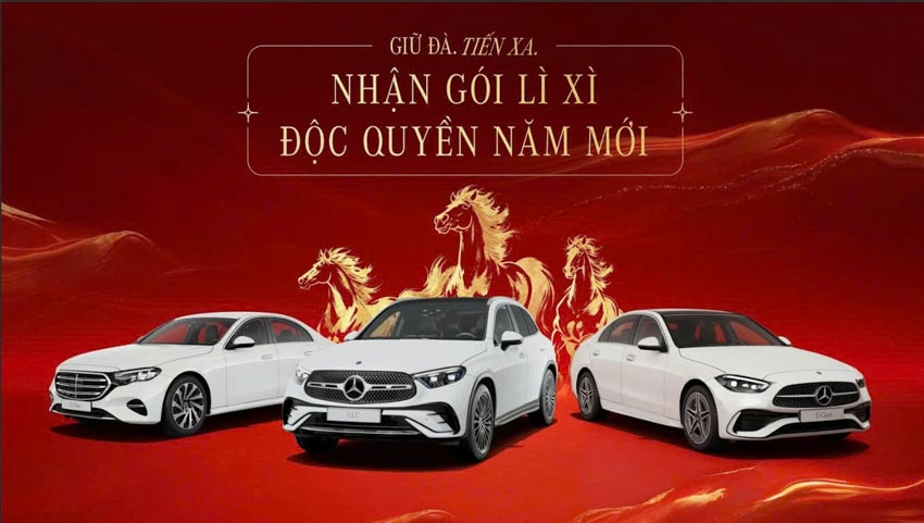Gian hàng Mercedes-Benz Việt Nam trưng bày các mẫu C-Class, GLC và xe điện trong chương trình ưu đãi Tết 2026