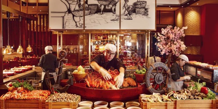 Không gian Sheraton Saigon Grand Opera Hotel trong mùa Tết Bính Ngọ 2026 với ánh sáng dịu, ẩm thực tinh tế và nhịp sống chậm - 2