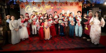 Alt-text cho hình ảnh: Thảm đỏ buổi công chiếu phim tại TP.HCM với ê-kíp và nghệ sĩ tham dự - 2