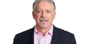 Richard McLaughlin, tân Chủ tịch khu vực APJC của Dell Technologies, trong một sự kiện doanh nghiệp