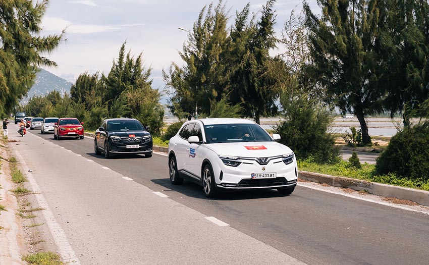 Trạm sạc ô tô điện VinFast tại Việt Nam trong dịp Tết Bính Ngọ - 1