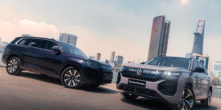 Volkswagen Teramont Pro 2026 màu trắng tại showroom, SUV 7 chỗ dài hơn 5,1 mét - 1