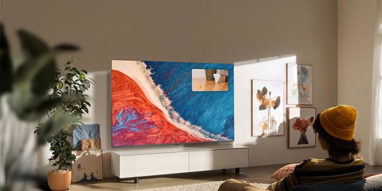 Xiaomi TV S Mini LED 2026 Series hiển thị hình ảnh độ sáng cao trong không gian phòng khách hiện đại - 2