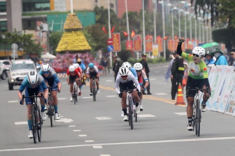 Biwase Cup 2026: Nguyễn Thị Thu Mai rực sáng tại Nha Trang và bài toán bảo vệ Áo vàng trên cung đường “tử thần” Vĩnh Hy - 3