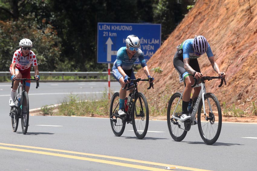 Biwase TOV 2026: Komina Marina thắng "Khúc Cua Tử Thần", “Xé” Áo Vàng tại Đà Lạt - 3