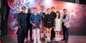 Cảnh hậu trường Đại tiệc trăng máu 8 với ekip thực hiện cú máy one-shot dài 35 phút - 1