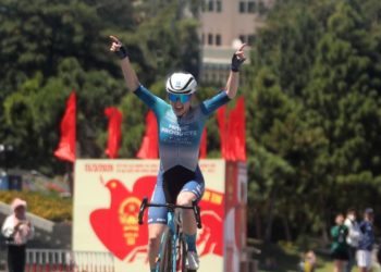 Komina Marina đoạt cú đúp Áo vàng, Áo chấm đỏ, Nguyễn Thị Thật áo xanh, Gissinger Oda áo trắng và Bùi Thị Huệ MISS Biwase TOV - 5