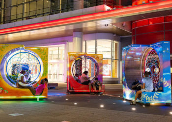 Tác phẩm nghệ thuật công cộng tương tác trong không gian đô thị với người dân tham gia trải nghiệm - 2