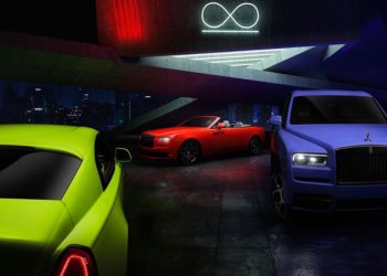 Rolls-Royce Black Badge Ghost với Spirit of Ecstasy màu đen và thiết kế ngoại thất tối huyền - 3