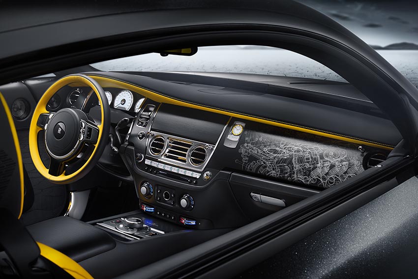 Rolls-Royce Black Badge Ghost với Spirit of Ecstasy màu đen và thiết kế ngoại thất tối huyền - 6