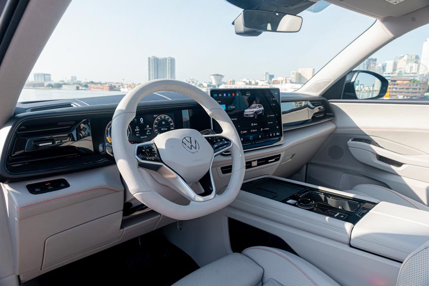 Volkswagen Teramont Pro ra mắt tại Việt Nam với thiết kế SUV cỡ lớn và nội thất cao cấp - 6