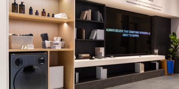 Gian trưng bày Xiaomi tại MWC 2026 với smartphone Xiaomi 17 Series và xe điện Xiaomi Vision Gran Turismo - 1