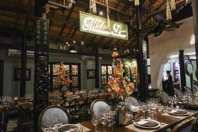 À Ơi, Chuyện Vị Chuyện Mùa: Một cuộc viễn du của hương vị Việt với Madame Lam