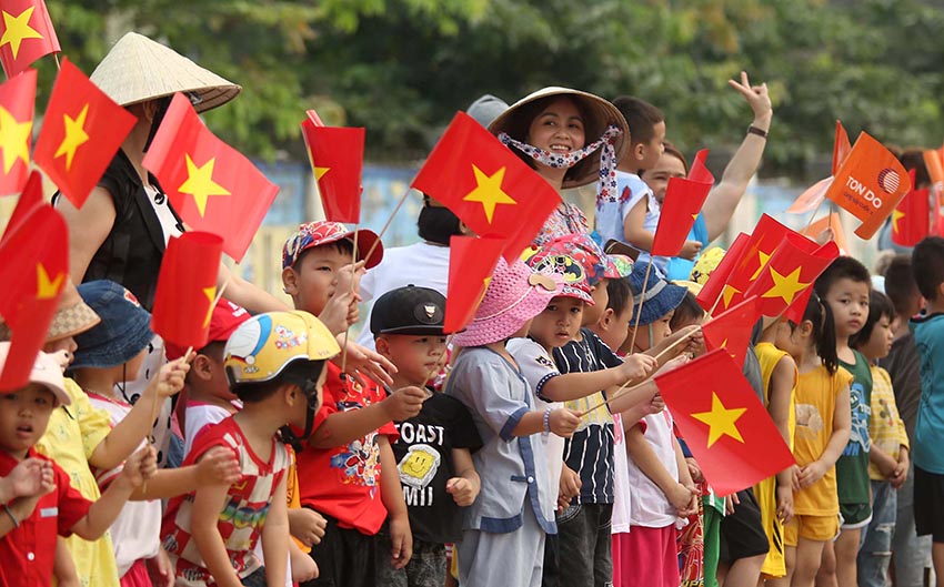 Christoph Janssen độc diễn tại Gia Lai, TP.HCM xây chắc ngôi đầu Cúp HTV – Tôn Đông Á - 2