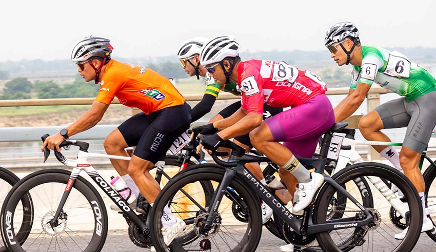 Christoph Janssen độc diễn tại Gia Lai, TP.HCM xây chắc ngôi đầu Cúp HTV – Tôn Đông Á - 7