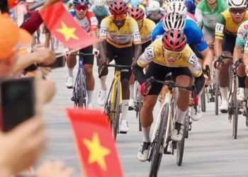 Cuộc Hoán Ngôi Ngoạn Mục: Nguyễn Văn Bình “Xé” Áo Cam, Trần Tuấn Kiệt Tỏa Sáng tại chặng 2 Cúp HTV – TDA 2026 - 4